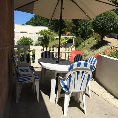 Holiday home Les Carlins